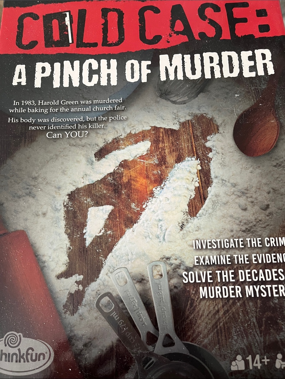 Ravensburger Cold Case: A Pinch of Murder (red, white, brown)